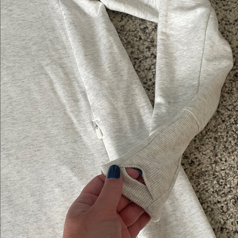 Women’s Athleta Coaster luxe sweatshirt dress size medium - Picture 3 of 6
